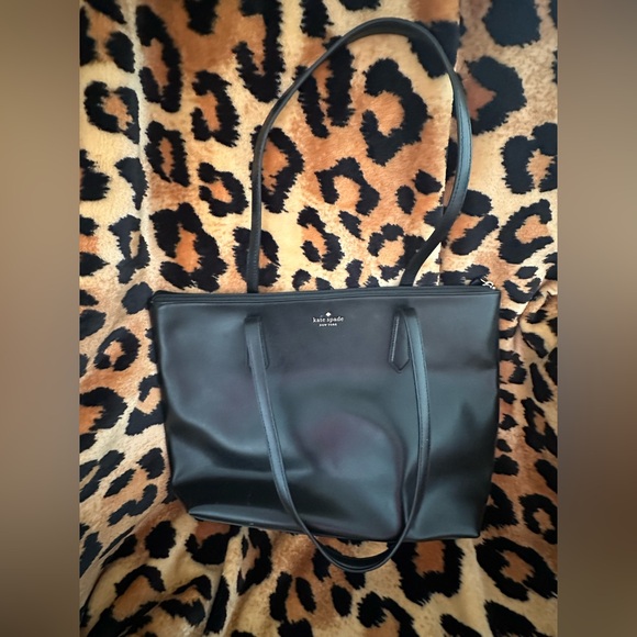 Kate Spade Classic Black Satchel - Picture 1 of 4